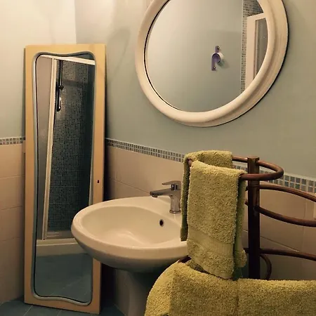 Apartamento Il Sogno Colorato Di Baracca Lerici